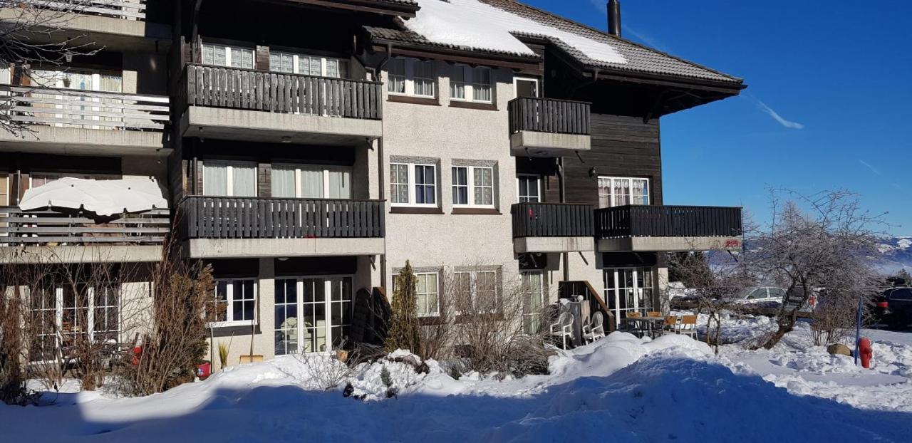 Appartement Avec Terrasse Ensoleillee Gruyeres Buitenkant foto